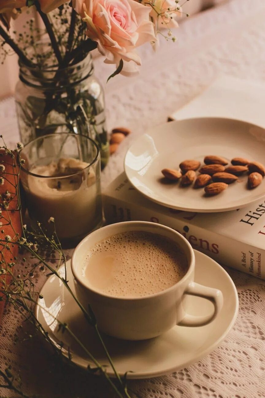 PRETTY. Marseille, Charming Port Coffee around the world, Good morning coffee, M