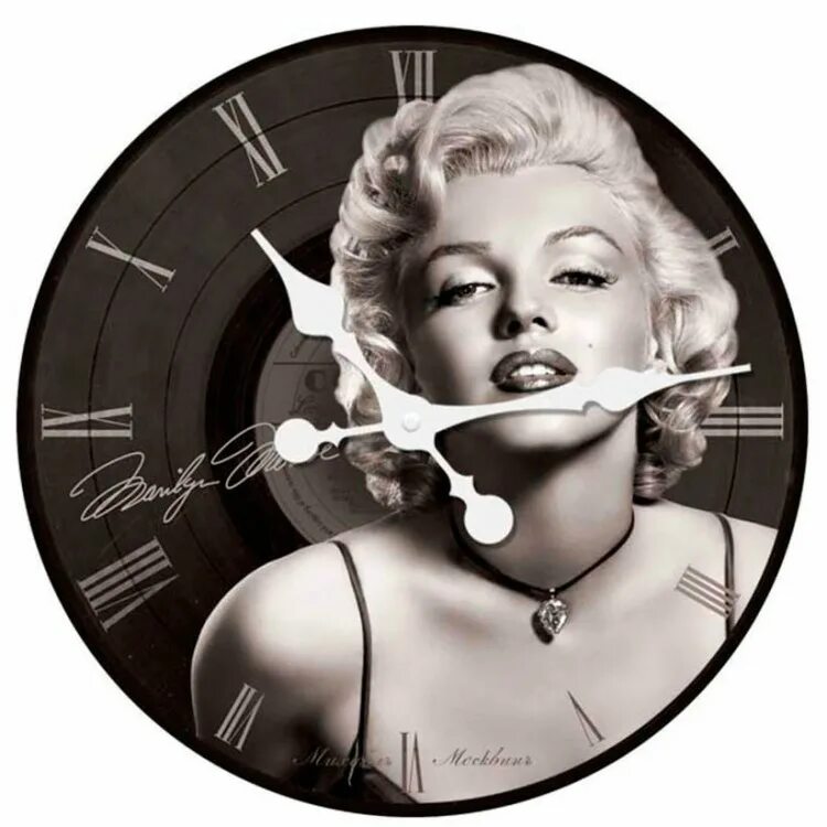 Настенные часы мерлин монро. Фото мэрилин на часы. Монро час. Монро час. Настенные часы мерлин монро.
