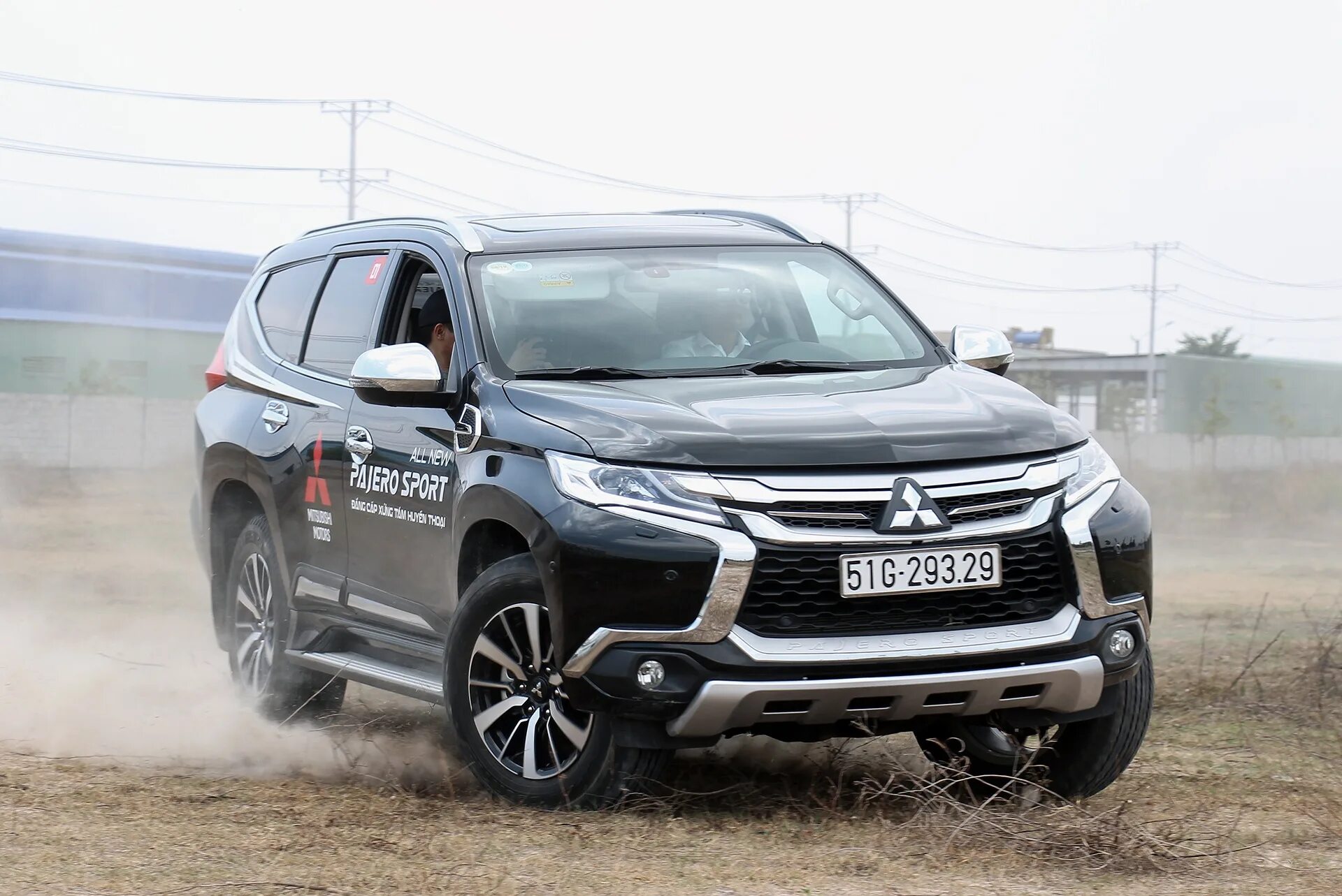 Pajero sport 2016. Митсубиси паджеро спорт 2017 года. Mitsubishi pajero sport 2017 года. Mitsubishi pajero sport 2017 года. Mitsubishi pajero sport 2017.
