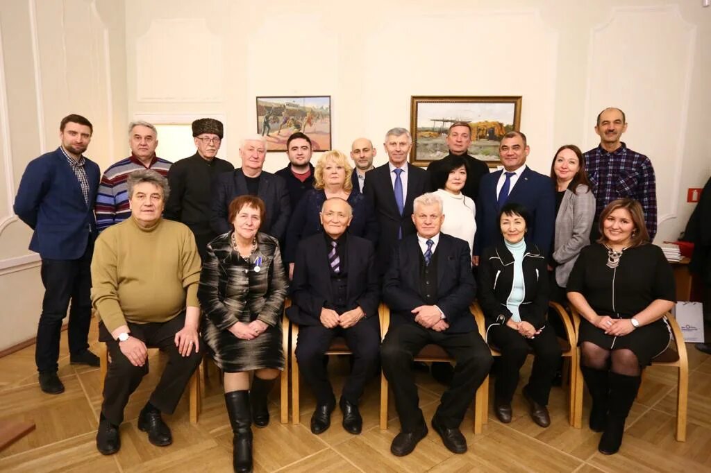 Мдн пром. ГКУ «Санкт-Петербургский дом национальностей». Санкт-Петербургский дом дружбы. Руководитель дом национальностей директор.