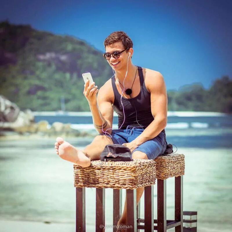 Сергей кучеров торс. Дом 2 актеры. Джордан хешам дом 2. Фото бурхановой. Барышев дом 2 фото.