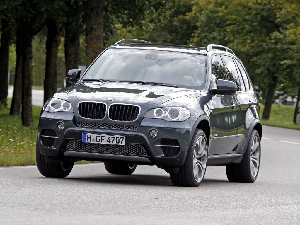 Bmw x5 e70. Bmw x5 e70. Bmw x5 e70 2008. Бмв x5m 2013. Bmw x5 e70 рестайлинг.