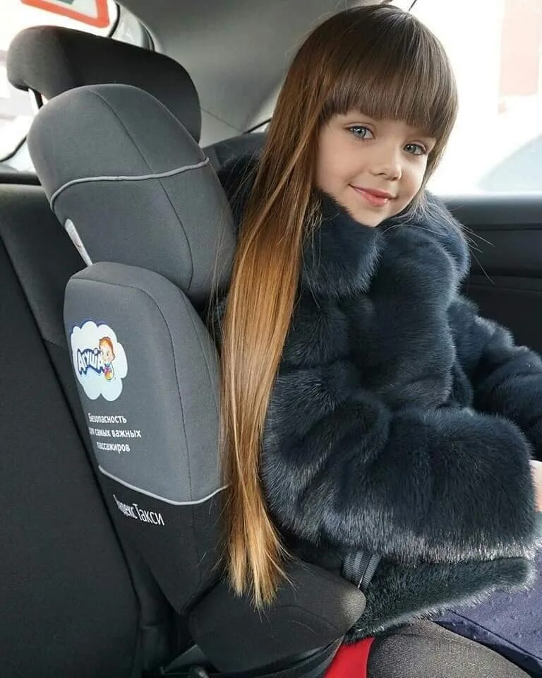 Катрин брюне. Сьюзан коффи обои. Где живет красивая девушка. Где живет красивая девушка. Где живет красивая девушка.