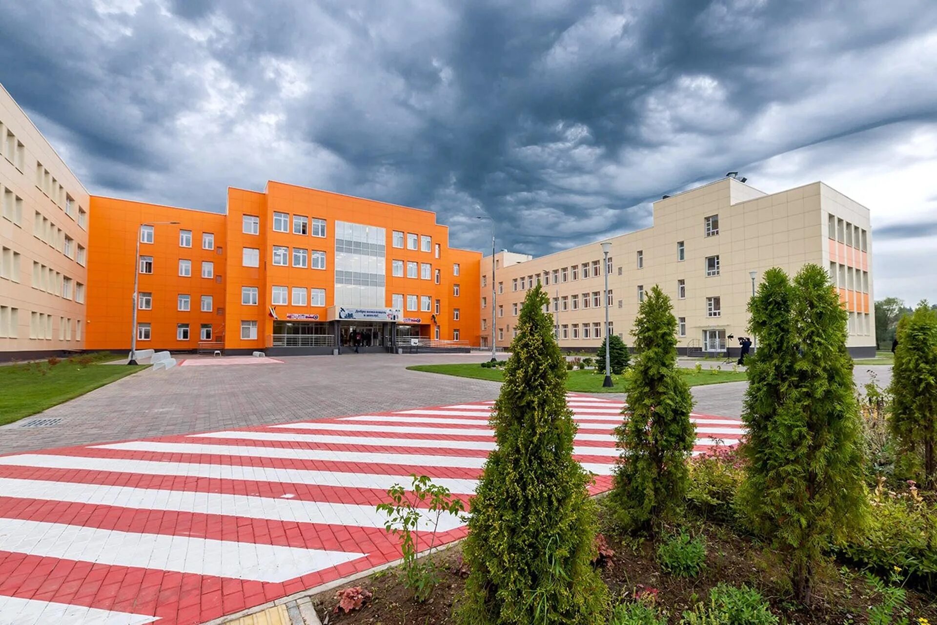 Школа 338 коммунарка сосенский стан 14. Школа 338 москва коммунарка. Школа 338 коммунарка сосенский стан 14. Школа 338 сосенский стан. Школа 338 коммунарка.
