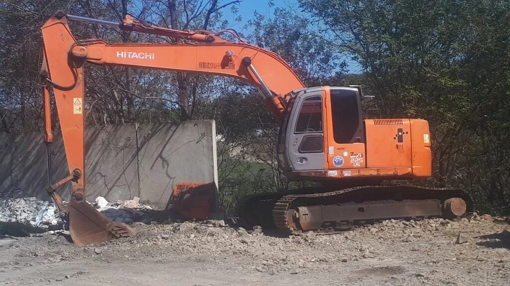 Kubota kh025. Komatsu pc30uu-5. экскаватор в приморье. мини экскаватор komatsu псм 30. экскаватор гусеничный kobelco sk.