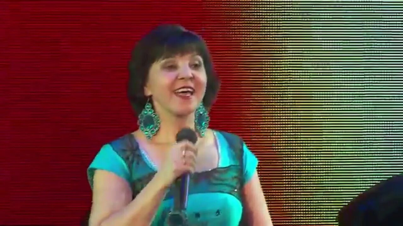 Хрустальный соловей. Хрустальный соловей 2015. бст хрустальный соловей. хрустальный соловей 2015 коллектив.