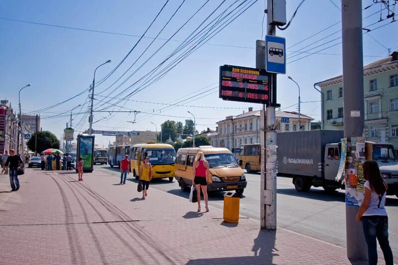 Рязань 2000 год. Остановка площадь Ленина Рязань. Рязань 2000. Московский район Рязань улицы.