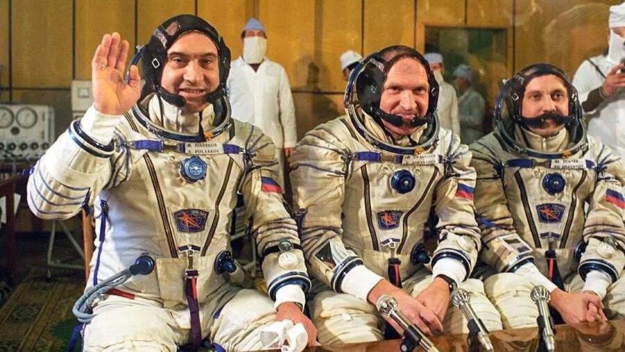 Какой космонавт совершил самый длительный полет. Какой космонавт совершил самый длительный полет