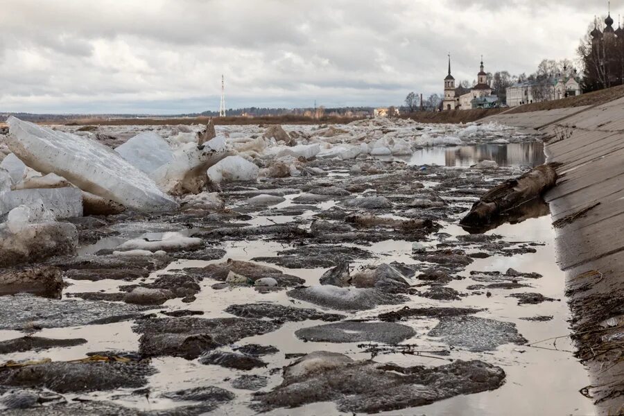 Ледоход Чебоксары 2023. Селенга ледоход. Ледоход в Вологде. Река Вологда ледоход. Ледоход в новосибирске 2024