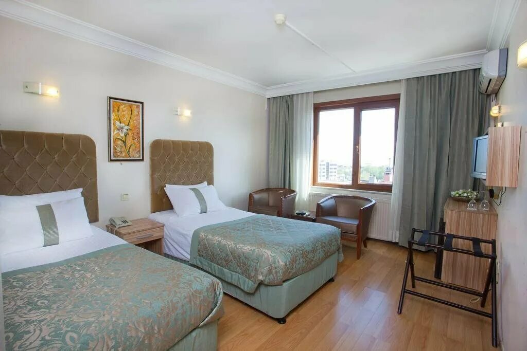 Oscar hotel 3 мармарис. Reydel hotel 3*. 17 3 отель. Kleopatra aytur apart hotel алания. Hali hotel 3 стамбул турция.