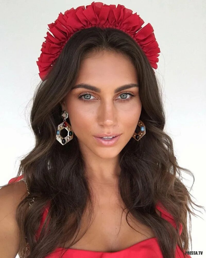 Стефани райнер рост. Стеф райнер модель. Стефани райнер. Стеф рейнер супермодель. Австралийская модель stephanie rayner.