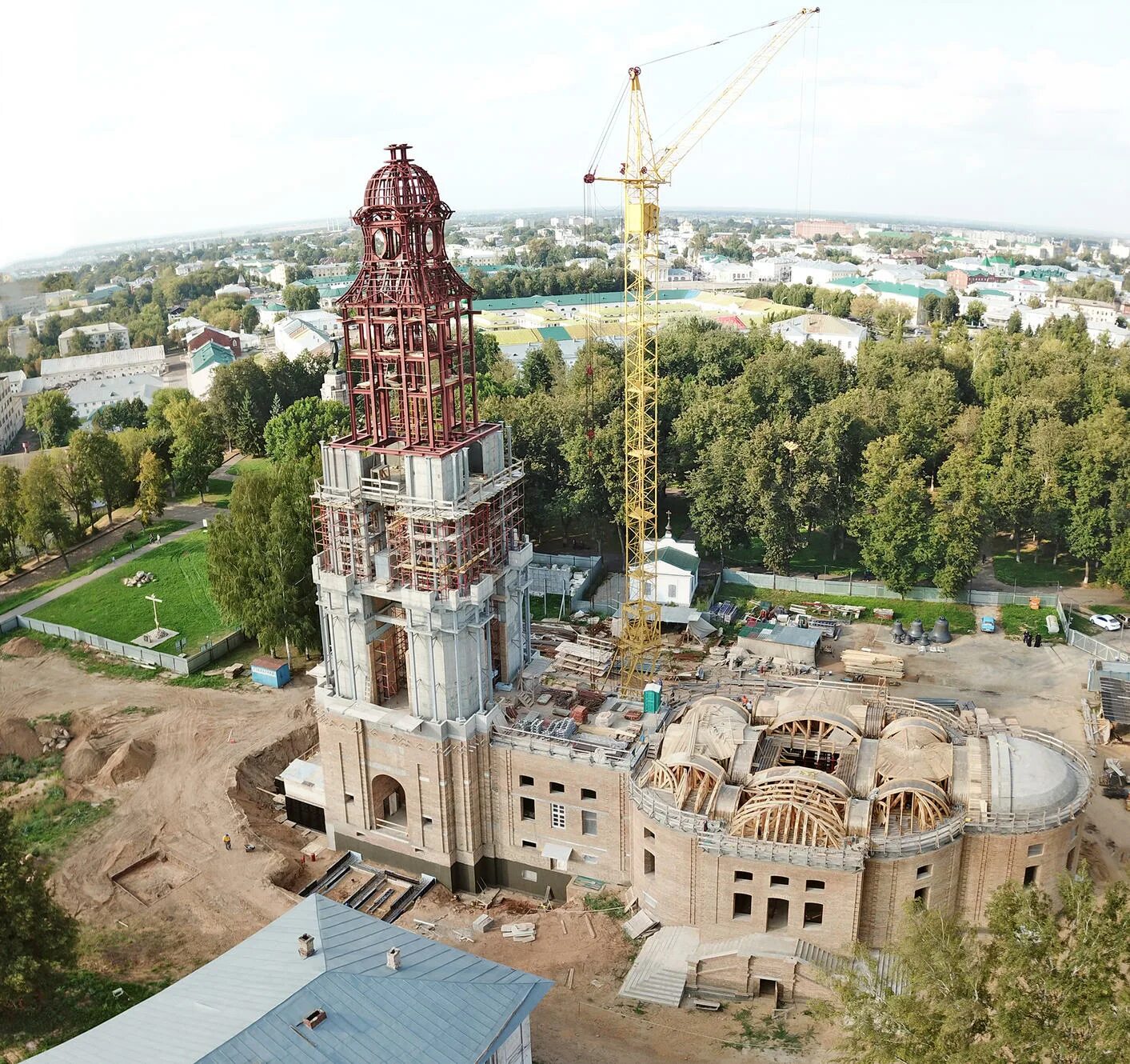 Кремль реставрация. Колокольня Богоявленского собора Кострома. Колокольня Костромского Кремля.