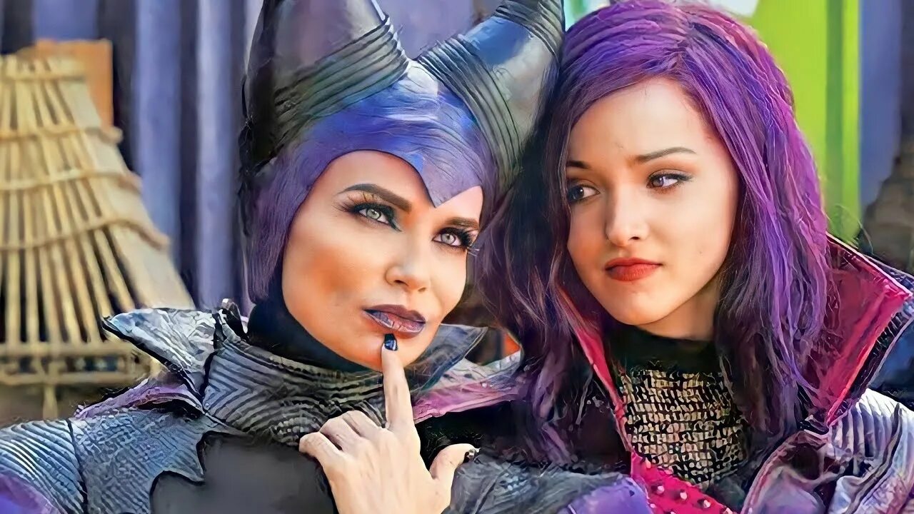 Наследники (descendants) 2015. Наследники 2015 Дисней. Малефисента Наследники.