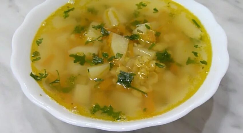 Гороховый суп без мяса. Гороховый суп без картошки. Вкусный гороховый суп без мяса. Суп гороховый. Вкусный гороховый суп с сухариками.