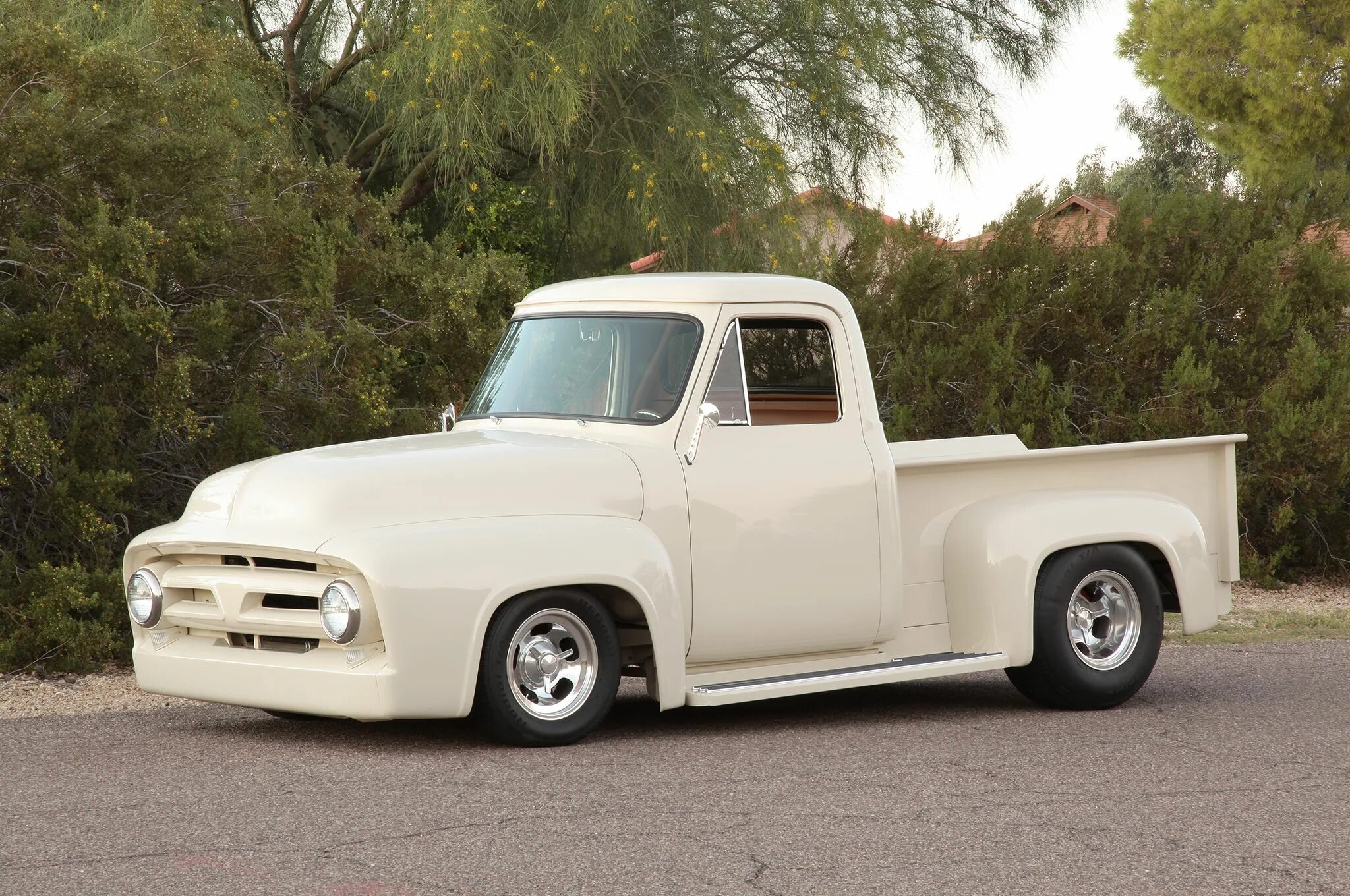 Hot pick up. Ford Pickup 1953. Ford f 100 Pickup. Ford f-100 Pickup (1953). Ford f100 1953.