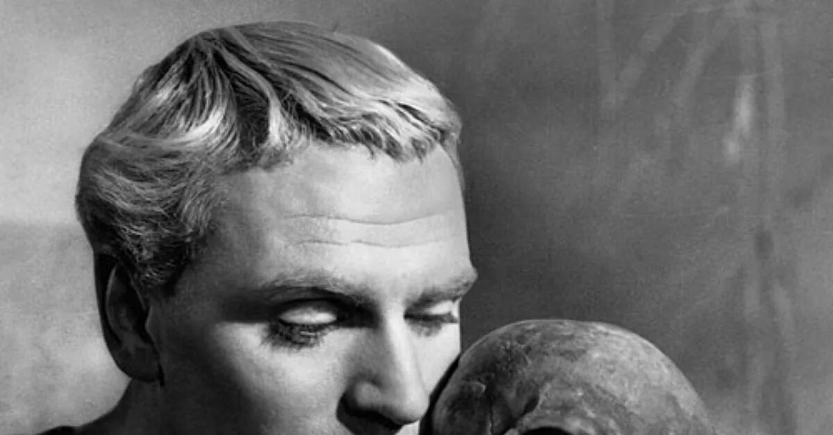 Hamlet to be or