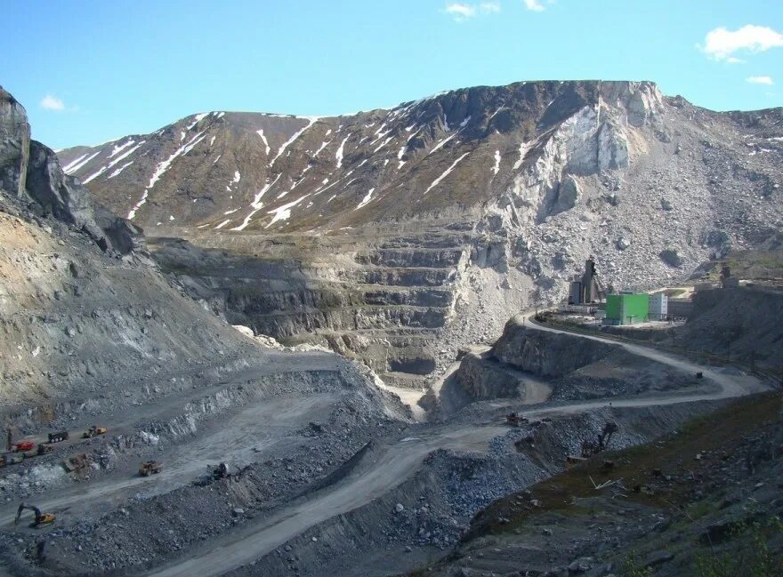 Кировский рудник фосагро. Кировский рудник мурманская область. Кировск расвумчоррский рудник. Кировский рудник апатит. Кировск расвумчоррский рудник.