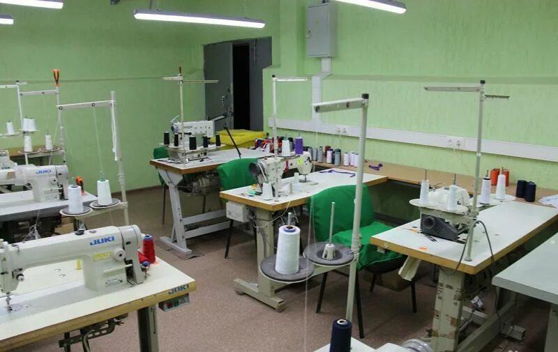 Швейный цех советская 32. Ик-8 оренбург. Сниму швейный цех. Готовый швейный цех. Промышленный швейный цех.