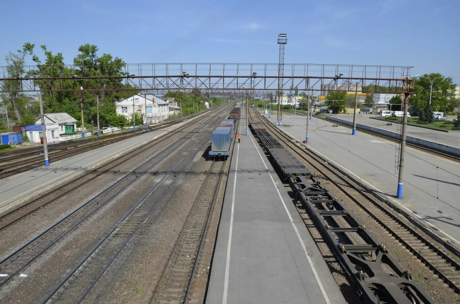 Станция липецк. Жд станция липецк. Сгорел поезд чс4т 414. Железнодорожный вокзал липецк. Поезда на станции липецк.