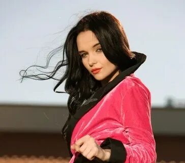 Brazzers эротикалық фильмдерін қараңыз