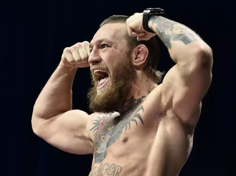 Конор 2021. Макнил историк. Конор макнил. Конор макгрегор. Макгрегор чм 2018.