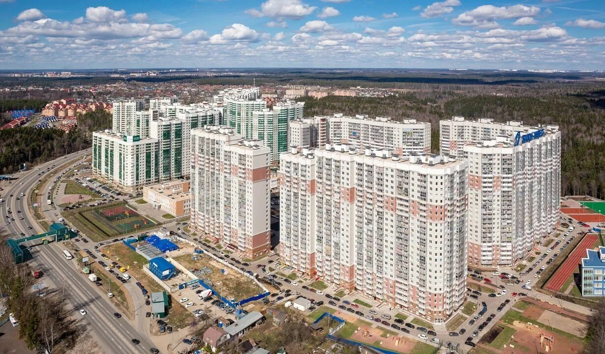 Изумрудные холмы красногорск. Жк изумрудный парк. Парк изумрудные холмы красногорск. Парк изумрудные холмы красногорск. Жк изумрудный парк.