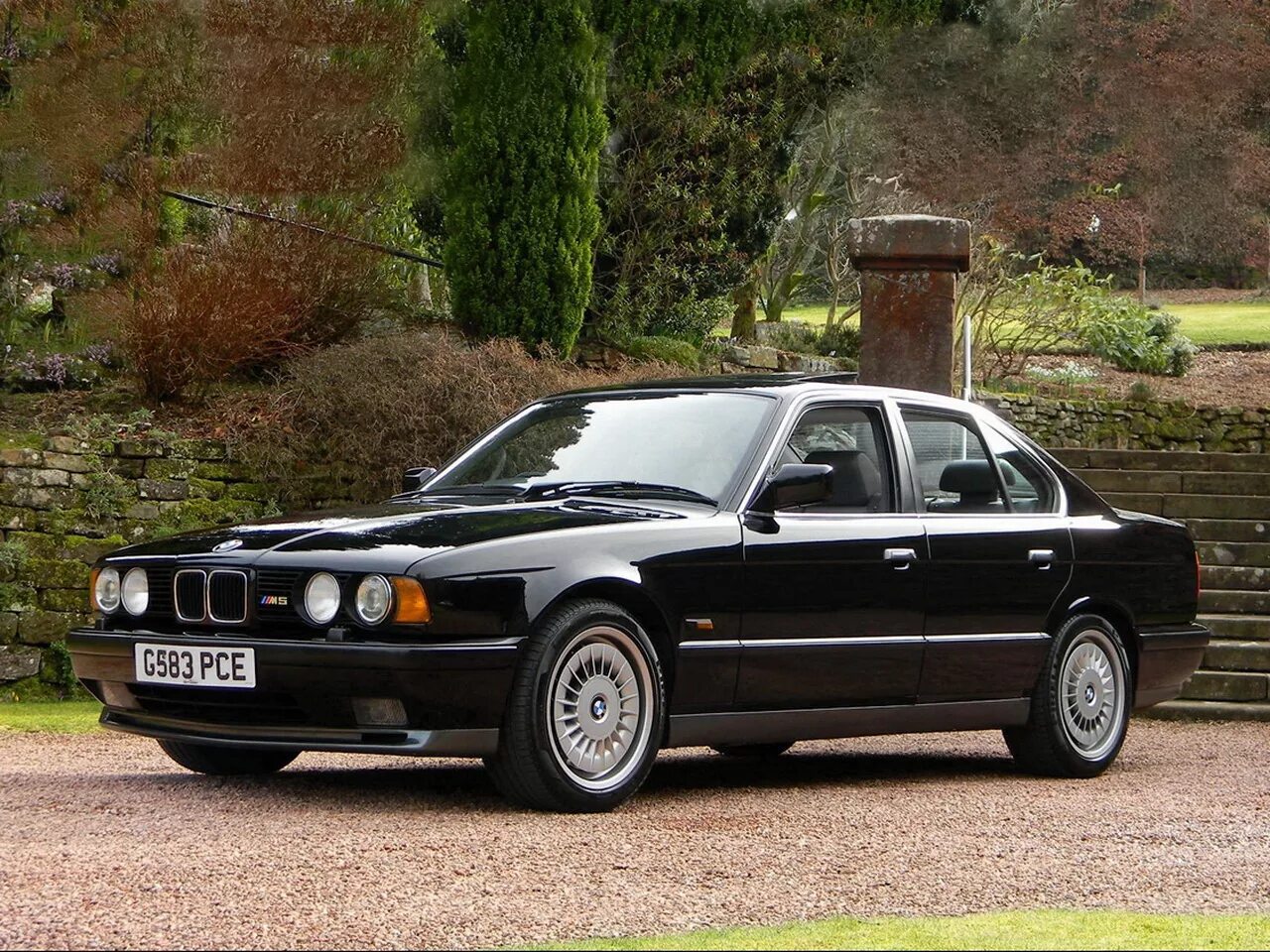 BMW m5 e34. БМВ м5 е34. BMW 5 e34. BMW e34 m. Кузова бмв е34