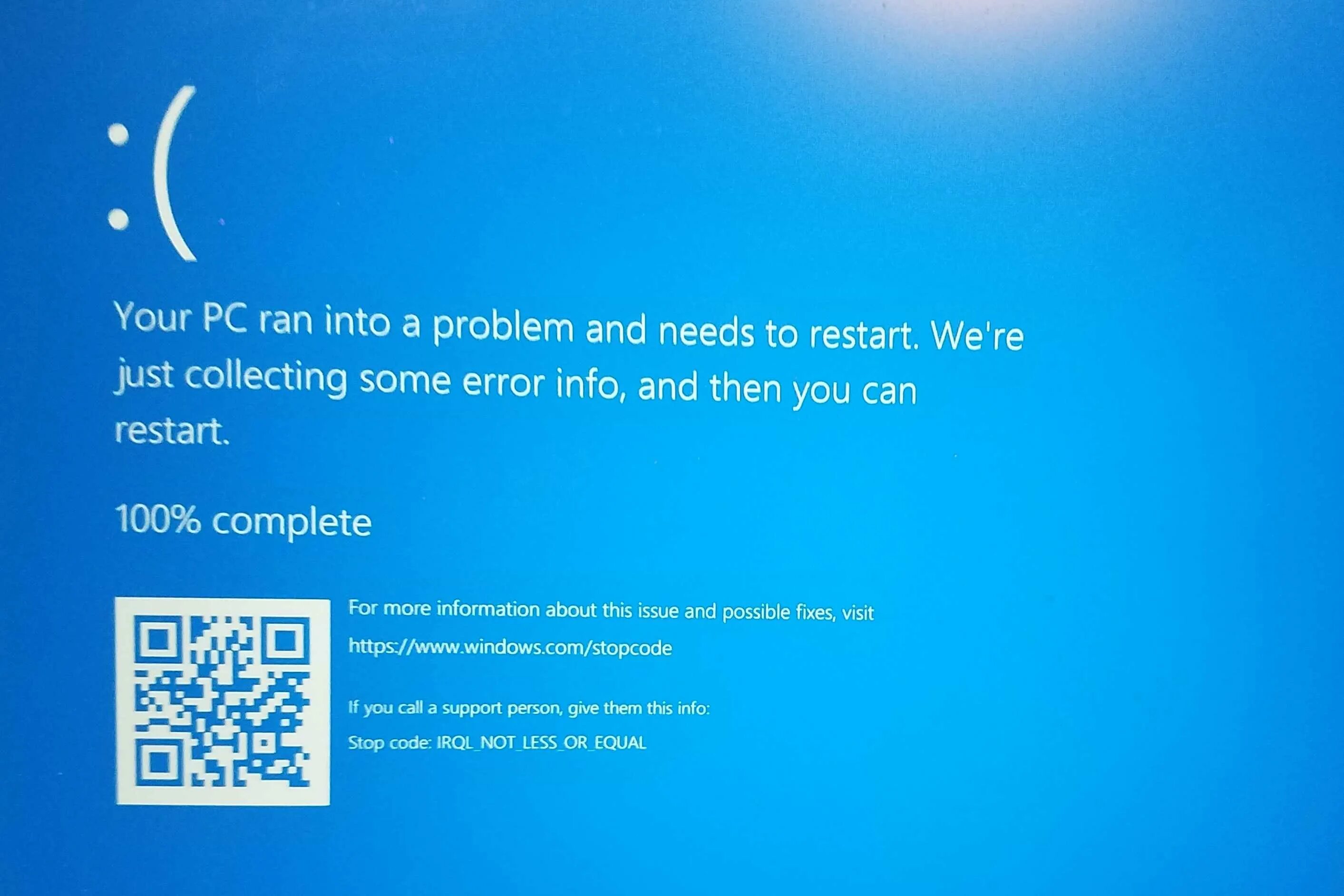 Hardlock sys синий экран. Бсод виндовс 11. синий экран driver_irql_not_less_or_equal. синий экран windows 11. синий экран драйвер.