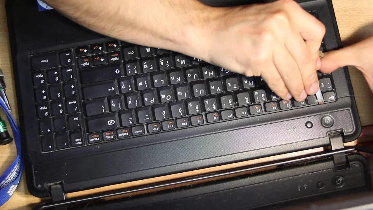 HP PROBOOK 4530S разбор, чистка и замена клавиатуры (18+) - YouTube