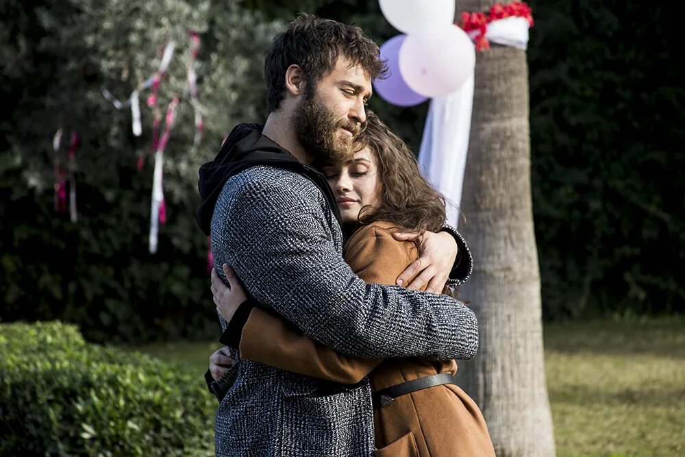 любимое прошлое турецкий сериал 2019. турецкие сериалы севда эргинджи. прошлое любимое 6. прошлое любимое 6. сечкин оздемир и севда эргинджи.