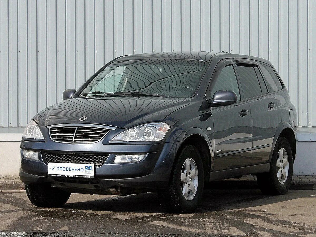 Куплю авто кайрон. SSANGYONG Kyron 2013. Санг енг Кайрон 2013. SSANGYONG Kyron 1. Джип саньенг Кайрон.