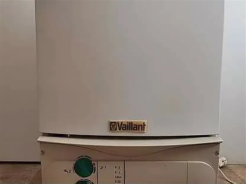 Газовый котел vaillant vuw 240/5-3 (h-ru/ve) atmotec pro. Vaillant газовый котел turbotec pro 242 3. Vaillant газовый котел turbotec pro 242 3. Котел vaillant vuw int 242/3-3. Газовый котёл vaillant 2006 года.