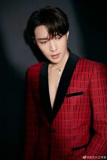 L lay