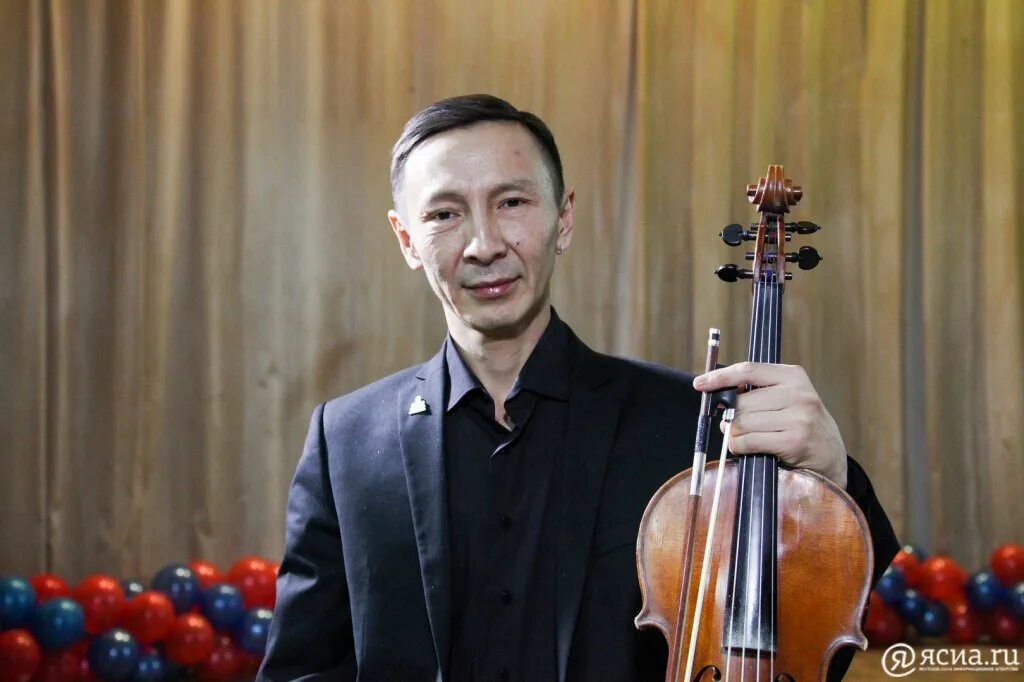 трофимов александр семенович. слепцов афанасий семенович правительство якутии. семенович якутск. чикачев гуп жкх. семенович якутск.