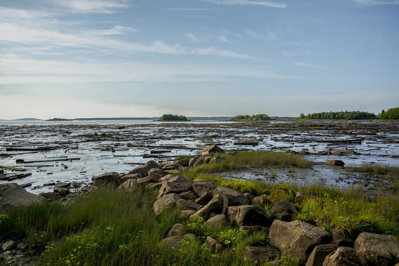 беломорск пирс. беломорск карелия. река кювиканда.