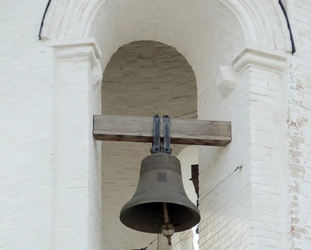 колокол церковь москва. колокола храма христа спасителя в москве. спасителя храм христа москва колокольный. спасителя храм христа москва колокольный. звонница храма христа спасителя.