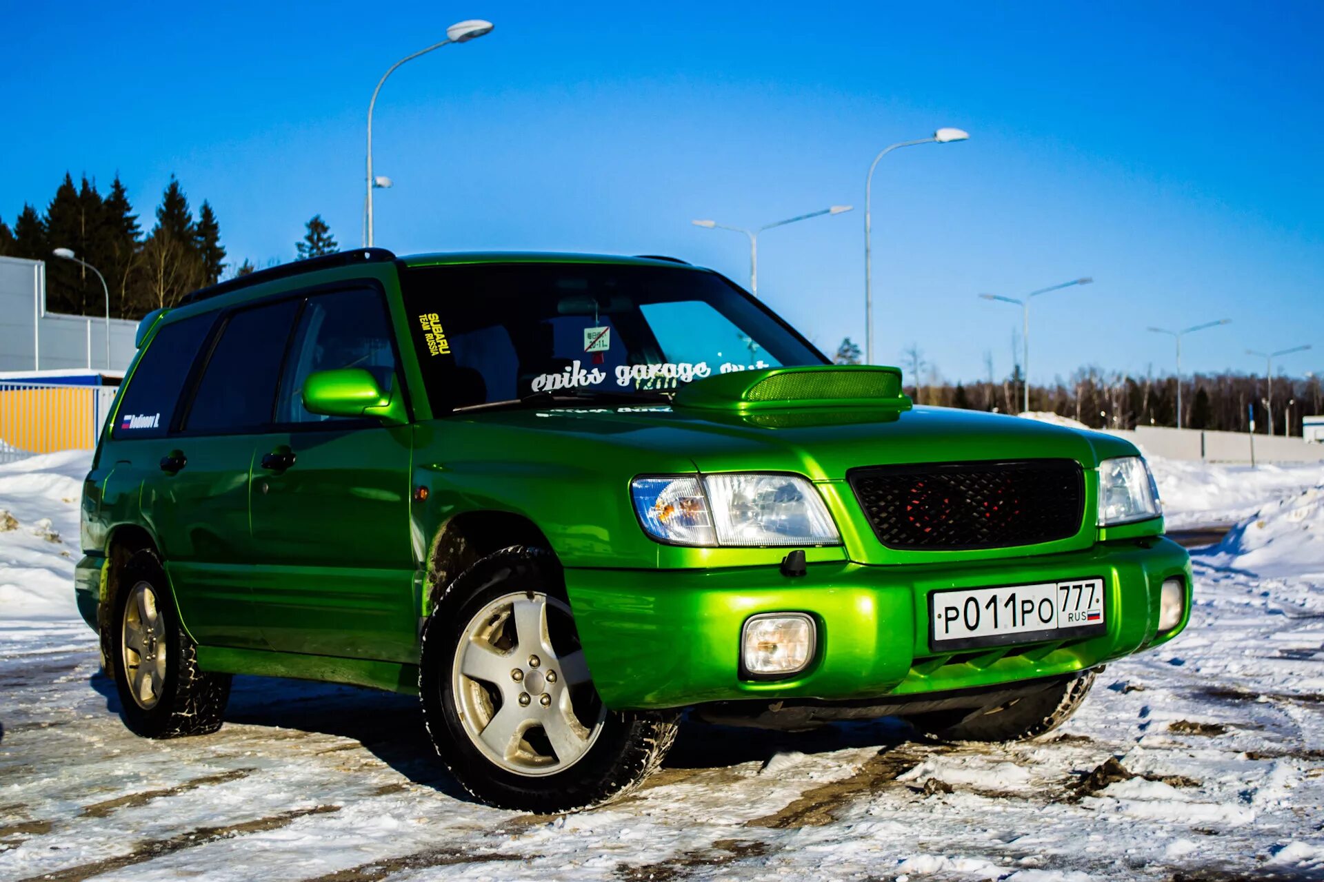 Форестер красноярске купить. Subaru Forester sf5 зеленый. Субару Форестер 2000 зеленая. Субару Форестер сф5 зелёный. Субару Форестер 1 поколения.