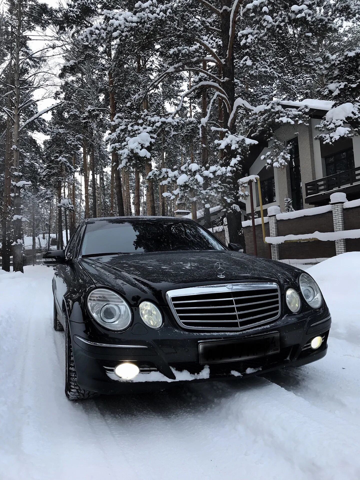 Мерседес зима фото Выбрался на снег…скоро проф…фото Mercedes-Benz E-class (W213), 2 л, 2017 года