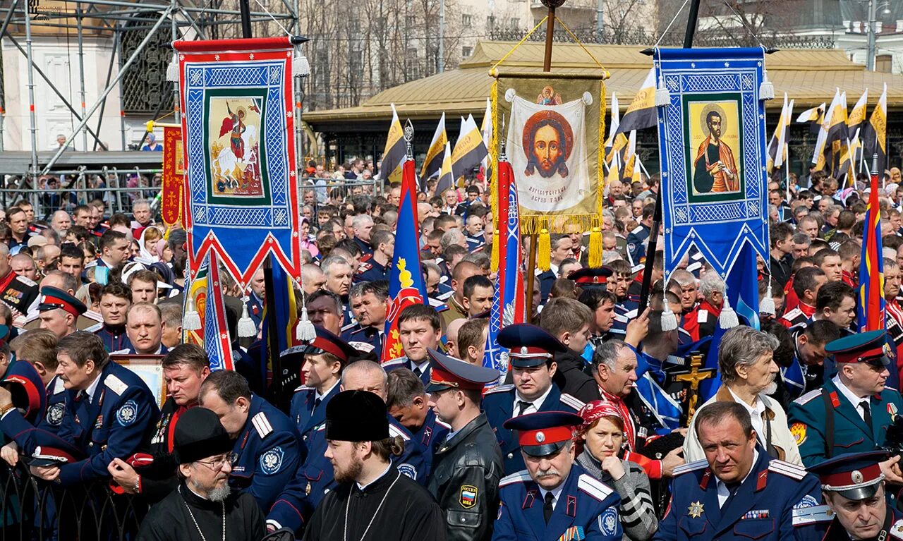 Возрождение рф. Казаки в церкви. Возрождение казачества. Казачество в России. Современные казаки.