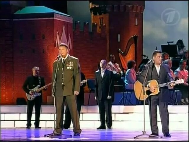 Любэ трава слушать. Группа альфа и любэ. любэ и офицеры группы альфа. любэ и офицеры группы альфа - по высокой траве.