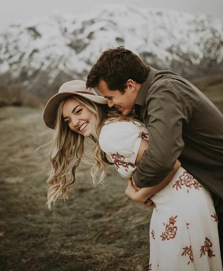 История нашей любви. С 5 до 7 фильм. Love story фотосессия. Невинная история любви. История любви 5.