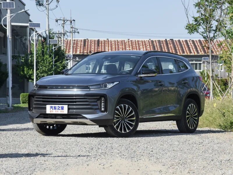 Бампер exceed txl. Exeed lx 2025. exeed txl 2025 серый антрацит. exeed lx 2025 серый антрацит. exeed xlt.