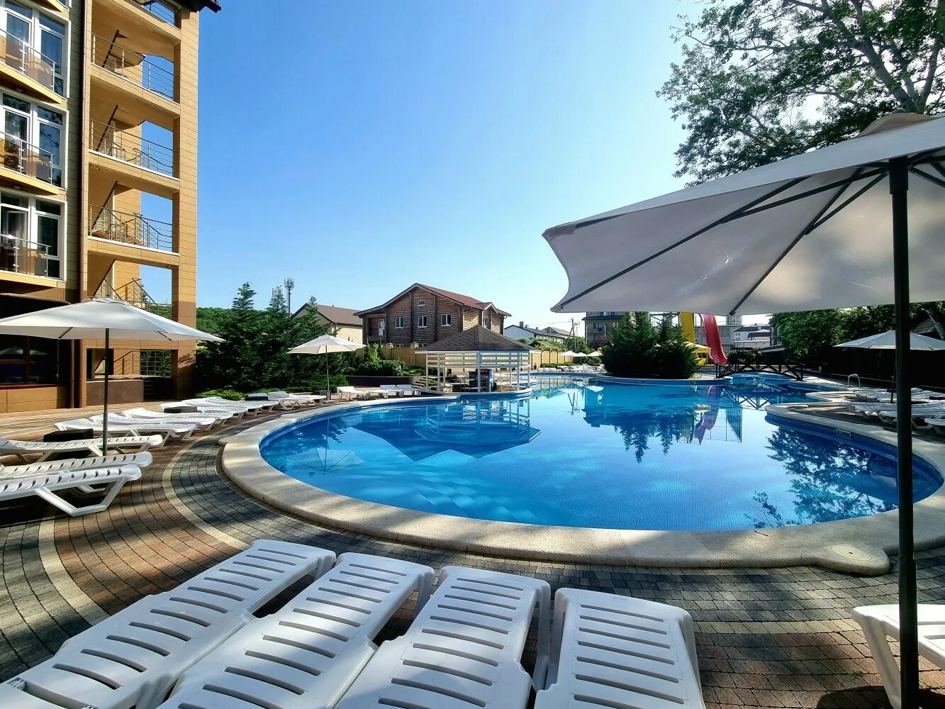 Гелиопарк анапа сукко. Отель “heliopark aqua resort”. Heliopark aqua resort. Heliopark сукко. Отель аква резорт сухум.