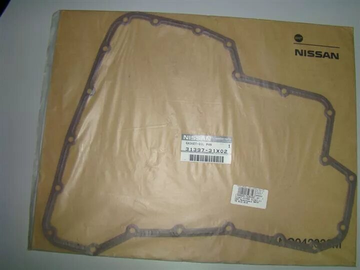 3139731x02 nissan прокладка масляного поддона металлическая. 31397-31x02. Nissan 31397-31x02. 313973jx0a. Прокладка поддона акпп ниссан.