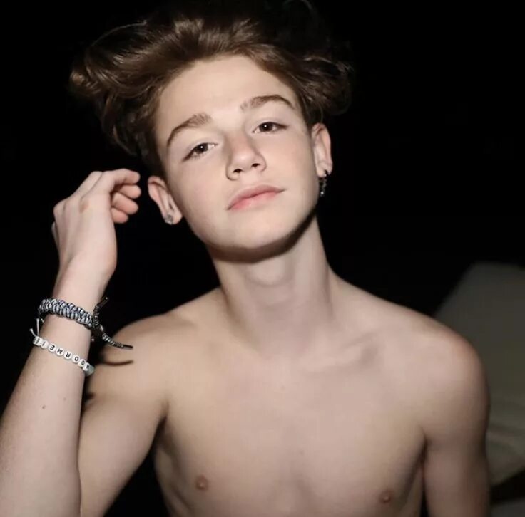Как выглядит пейтон сейчас 2025 году Pin de Nelson Cardozo en Peyton List en 2019 Peyton list, List y Celebridades