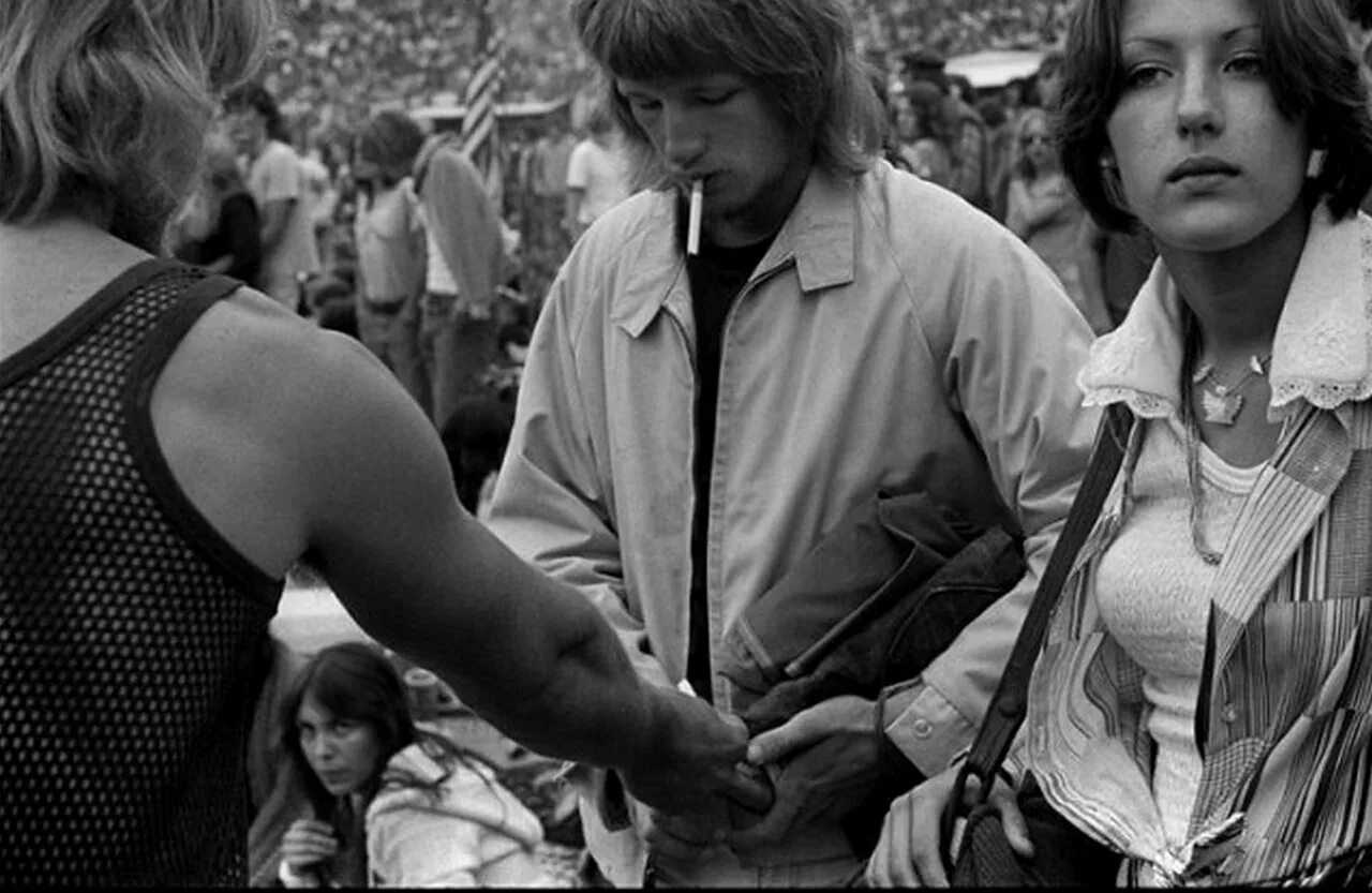 Подростки 70 х. Американские подростки 70-х. американские подростки 70-80 времена. женщина 1978 фото.