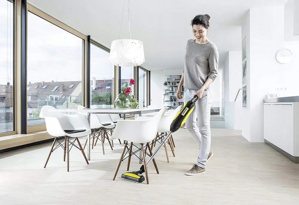 Пылесос Karcher VC 4s Cordless Plus. Karcher VC 5. Керхер vc5 Cordless. Karcher VC 5 Cordless Yellow.