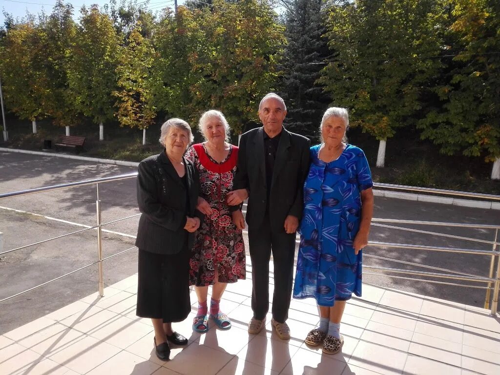 Реабилитационный центр саратов гвардейская. Госпиталь для ветеранов боевых действий. Больница ветеранов войны в спб. Госпиталь для ветеранов войн центр реабилитации. Госпиталь для ветеранов войн" в г санкт-петербург.