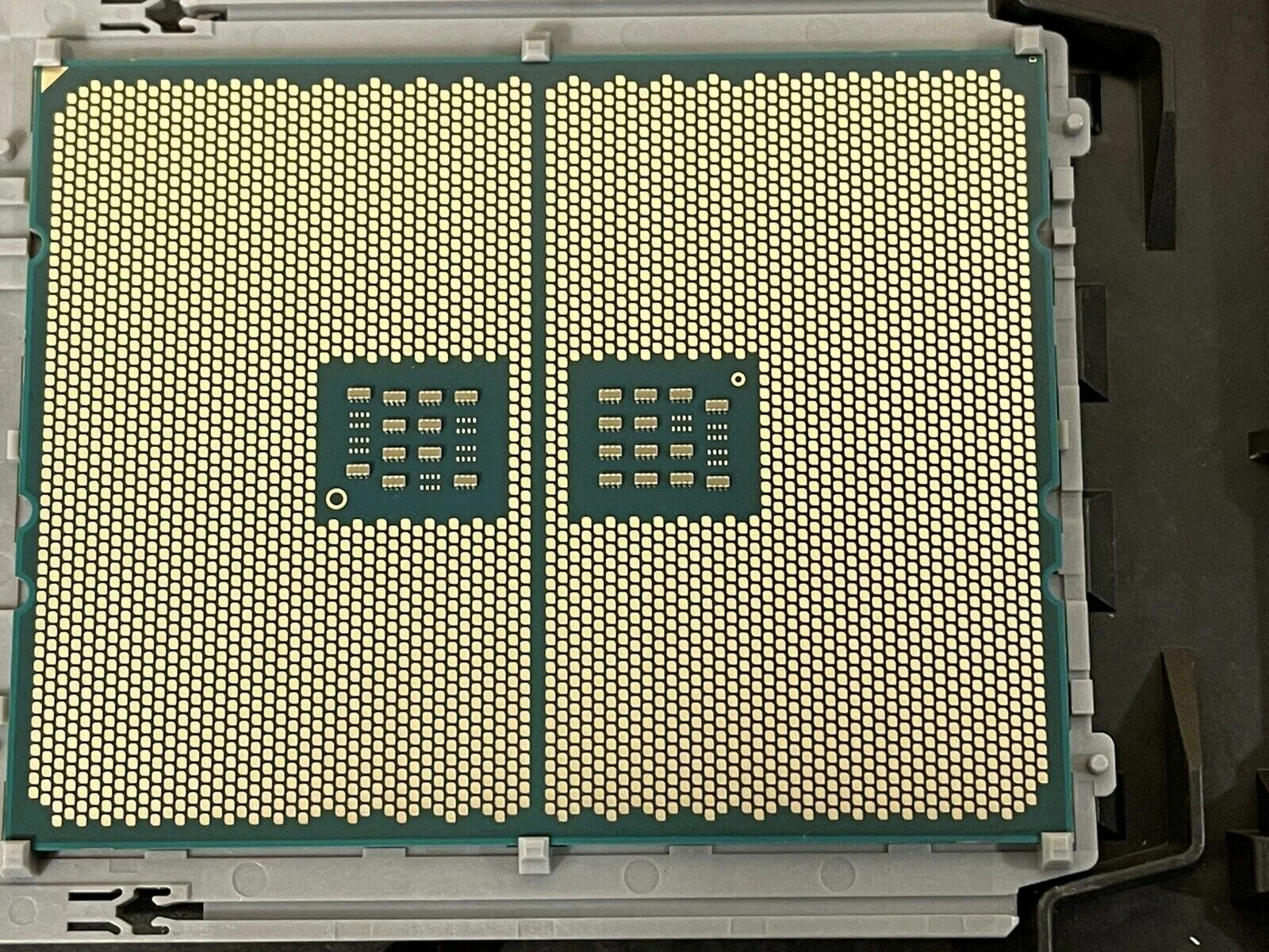 Amd 6 ядер 12 потоков процессоры. Amd epyc 7302. amd epyc 7002. amd epyc 7h12 sp3 lga, 64 x 2600 мгц. amd epyc 7351 sp3 lga, 16 x 2400 мгц.