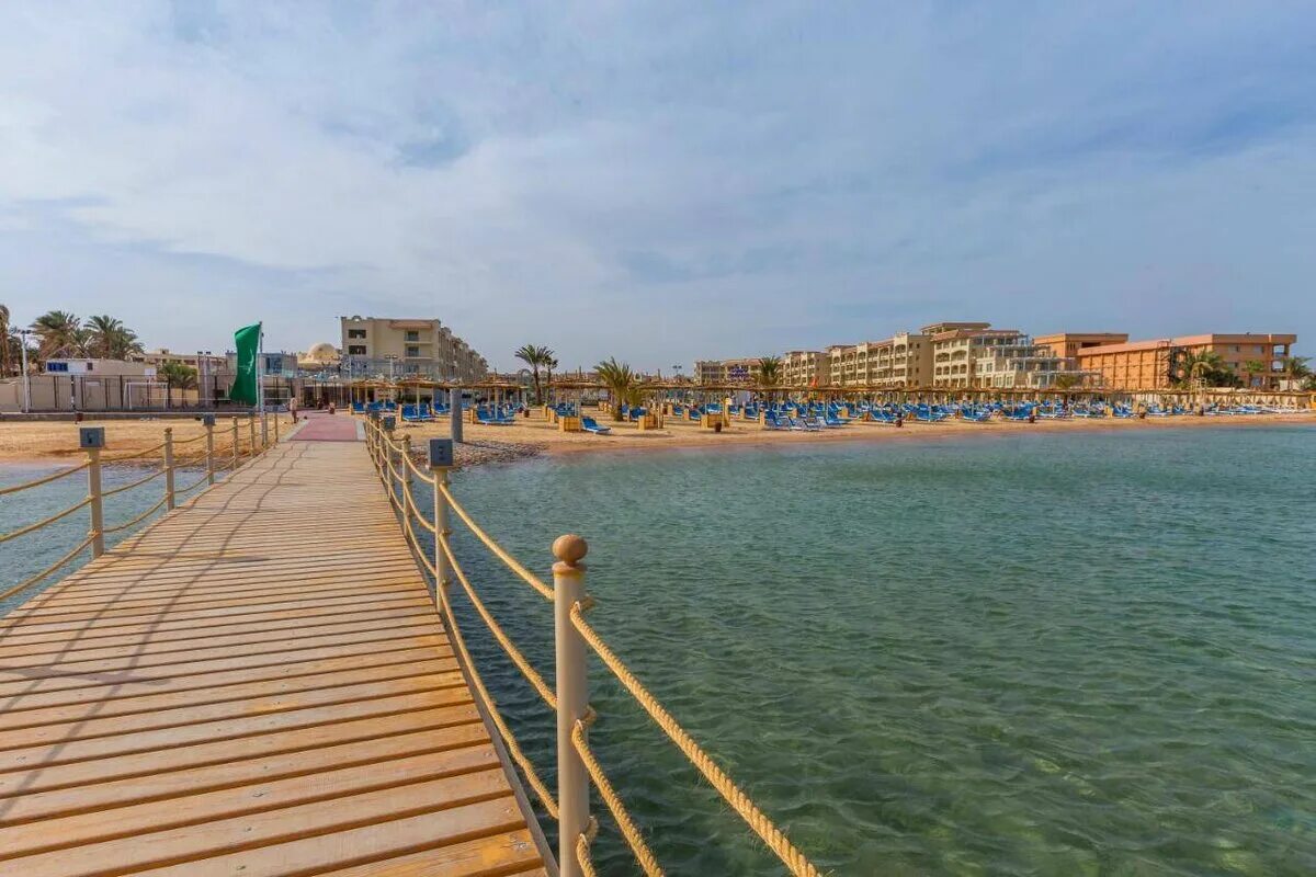 Pickalbatros beach resort hurghada. Альбатрос White Beach Хургада. Бич Альбатрос Резорт Хургада 5. Albatros White Beach 5 Хургада. Альбатрос Вайт Бич Хургада 5.